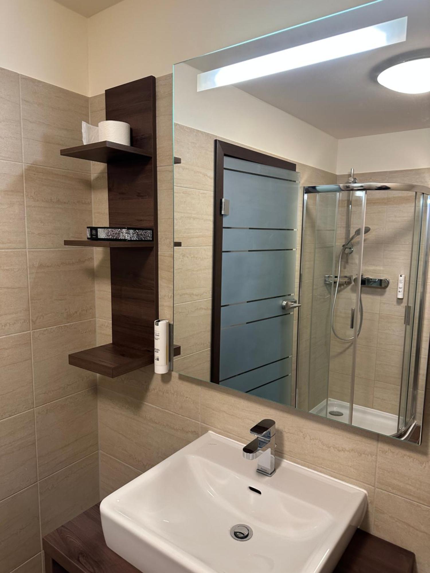 Hotel Da Gustavo Lamprechtshausen Εξωτερικό φωτογραφία