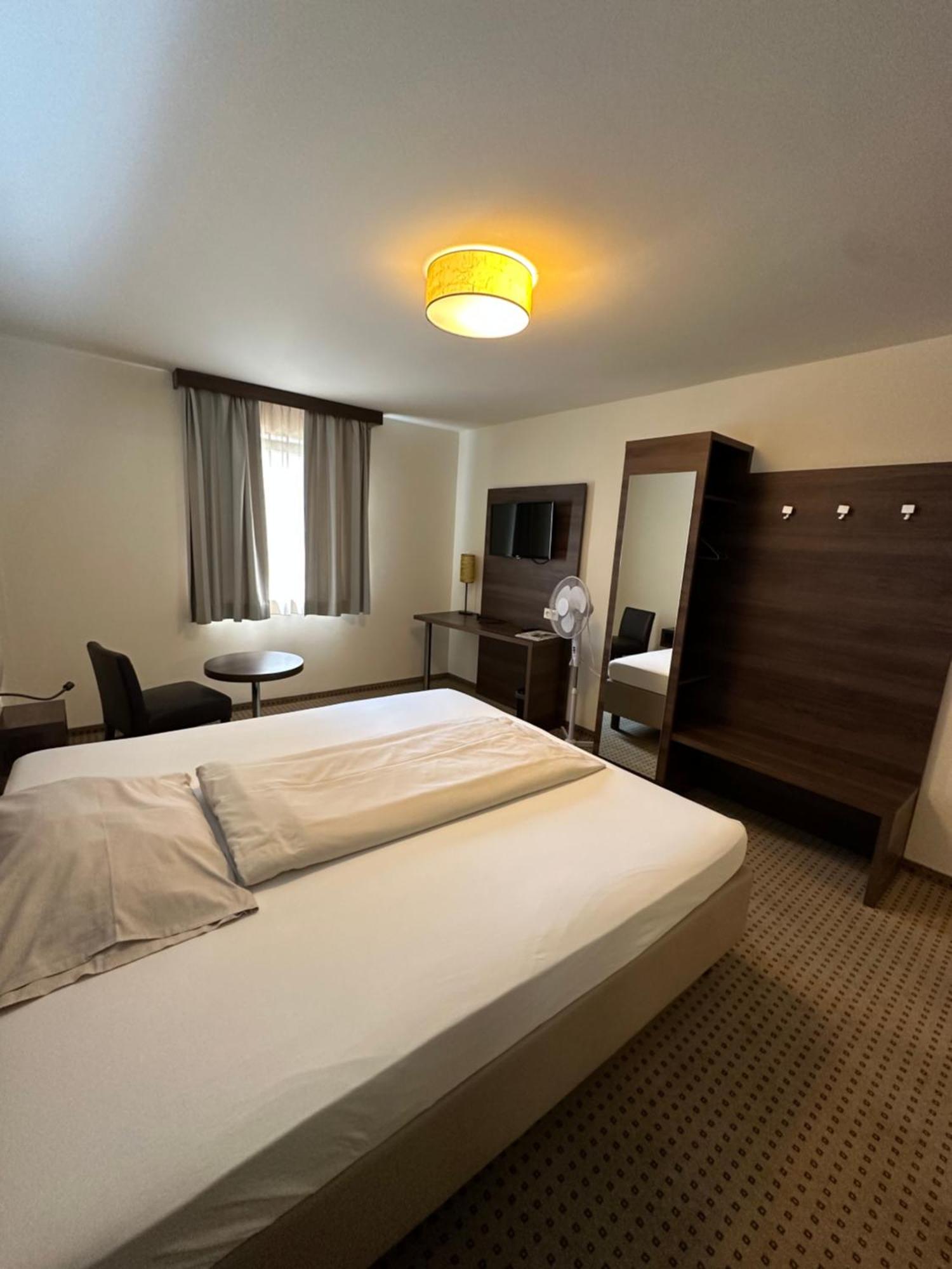 Hotel Da Gustavo Lamprechtshausen Εξωτερικό φωτογραφία