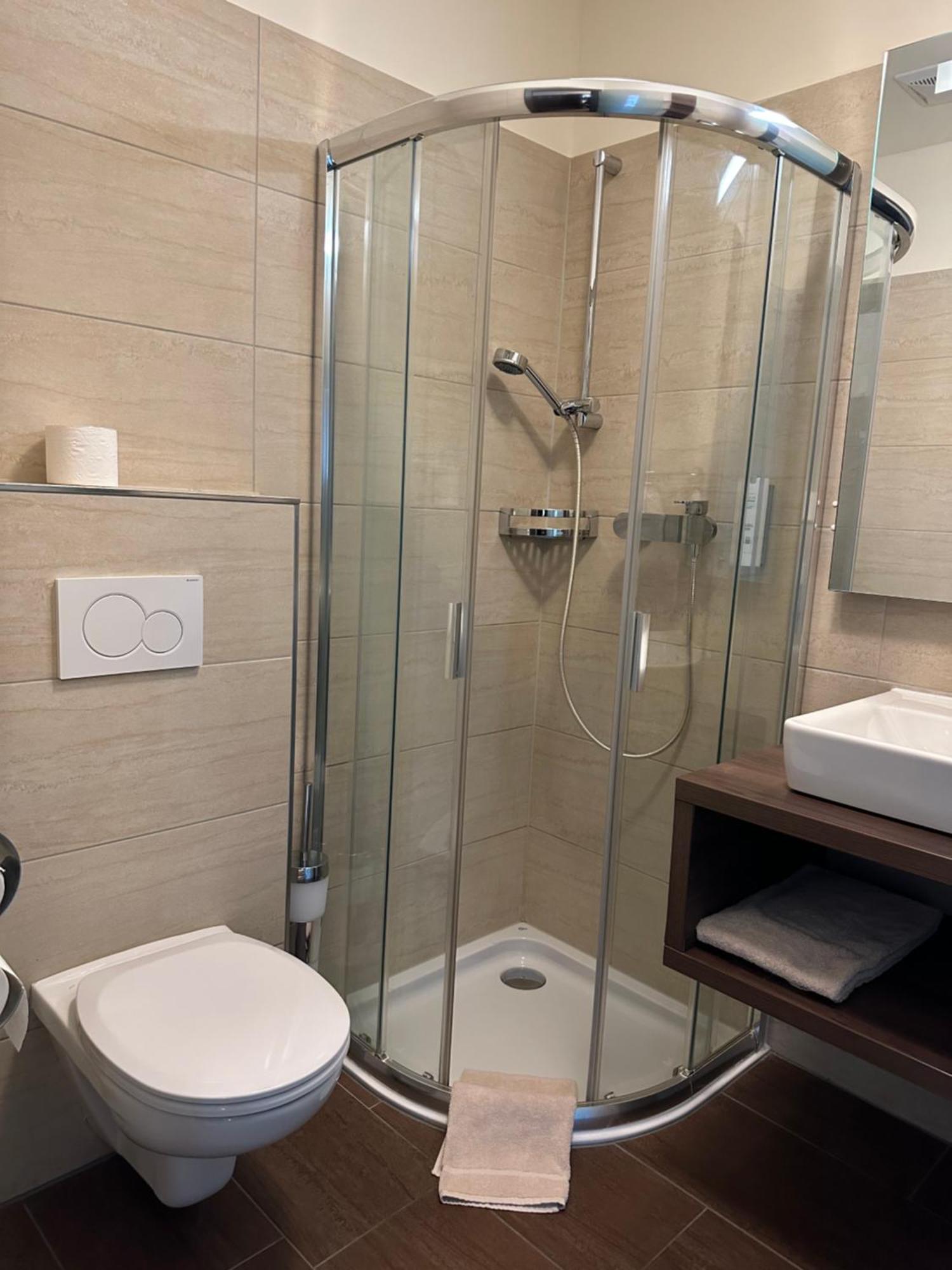 Hotel Da Gustavo Lamprechtshausen Εξωτερικό φωτογραφία